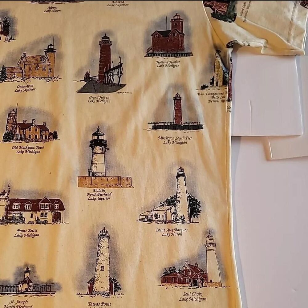 Vintage 90s Y2K Lighthouses of Michigan T-Shirt AOP Size Mens XL  Art Unlimited - Picture 5 of 8